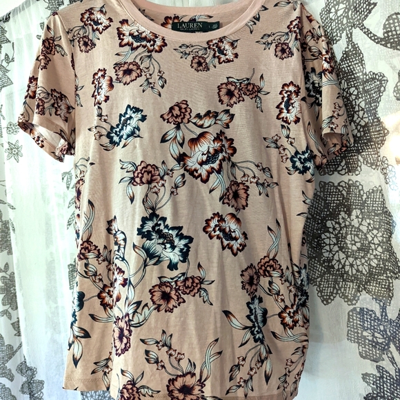 Lauren Ralph Lauren tshirt - Picture 1 of 4